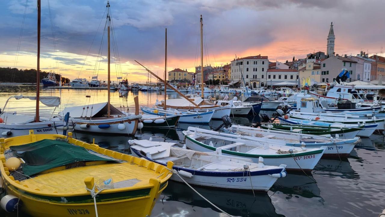 Oh La La Apartment Old Town Rovinj Luaran gambar